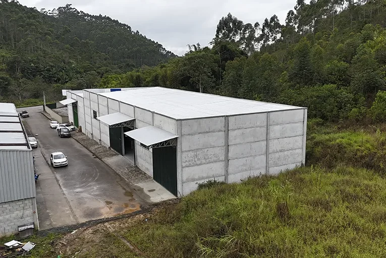 CT Box Embalagens - Nova Trento - Andrade pré-fabricados